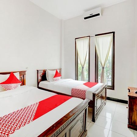 Hotel Warta Dua Denpasar Zewnętrze zdjęcie