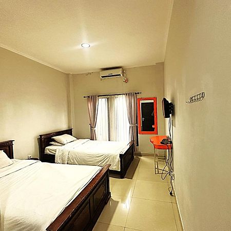 Hotel Warta Dua Denpasar Zewnętrze zdjęcie