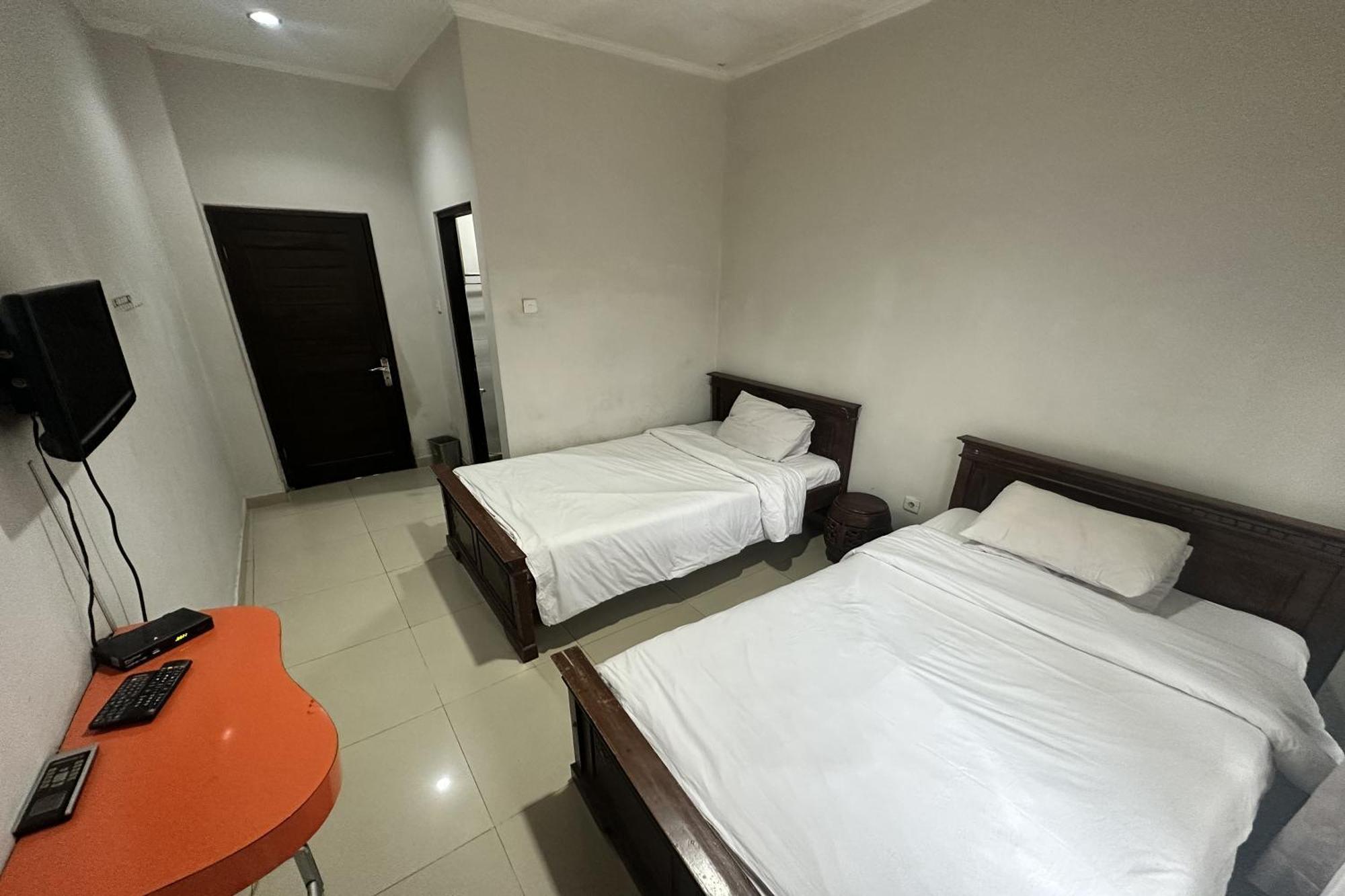 Hotel Warta Dua Denpasar Zewnętrze zdjęcie